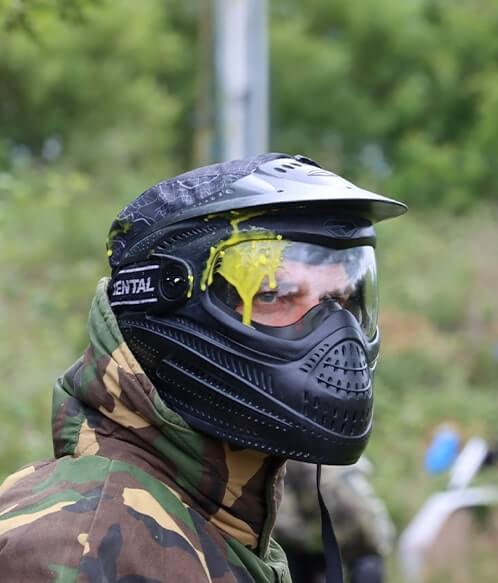 Paintballing Image